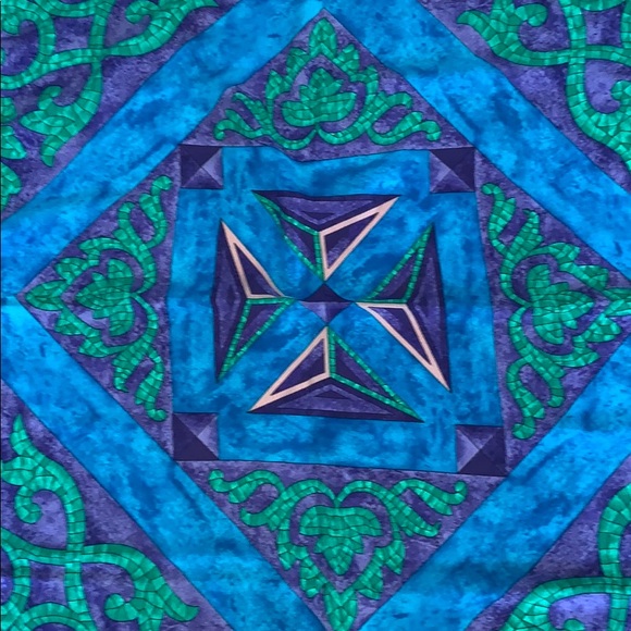 Signed silk Italian SCARF - Picture 5 of 14